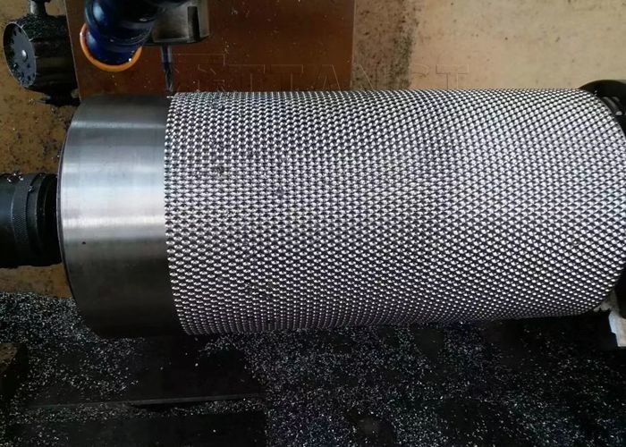 Kimyasal Kuru Toz Rulo Pres Makinesi için 2t / H Kapasiteli Gübre Kırma Makinesi
