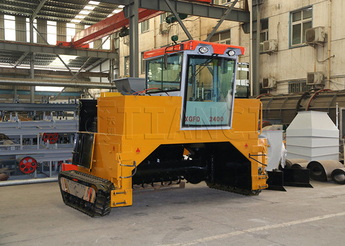 Hayvan gübre fermantasyonu kompost ekipmanı Crawler türü kompost dönüştürme makinesi