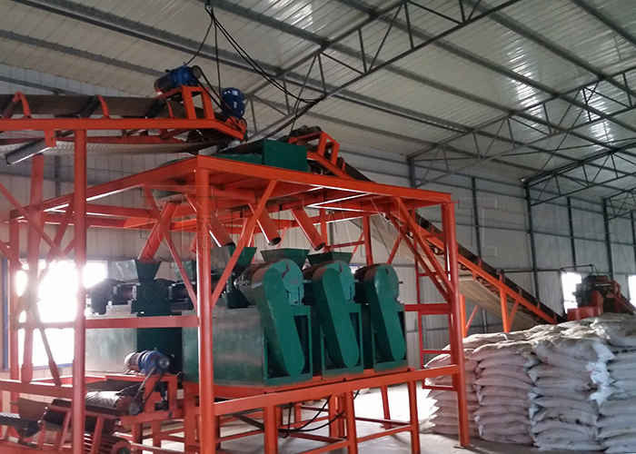 Diammonyum fosfat granülasyon üretim hattı Metal toz rulo pres granülatörü üretim hattı