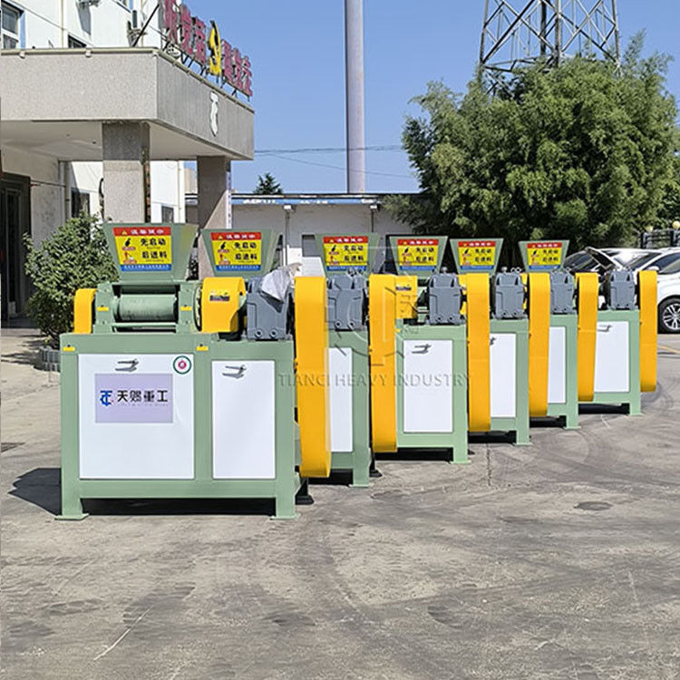 Kuru Toz Çift Silindirli Granülatör Amonyum Sülfat Granülasyon Ekipmanı Gübre Granül Yapma Makinesi