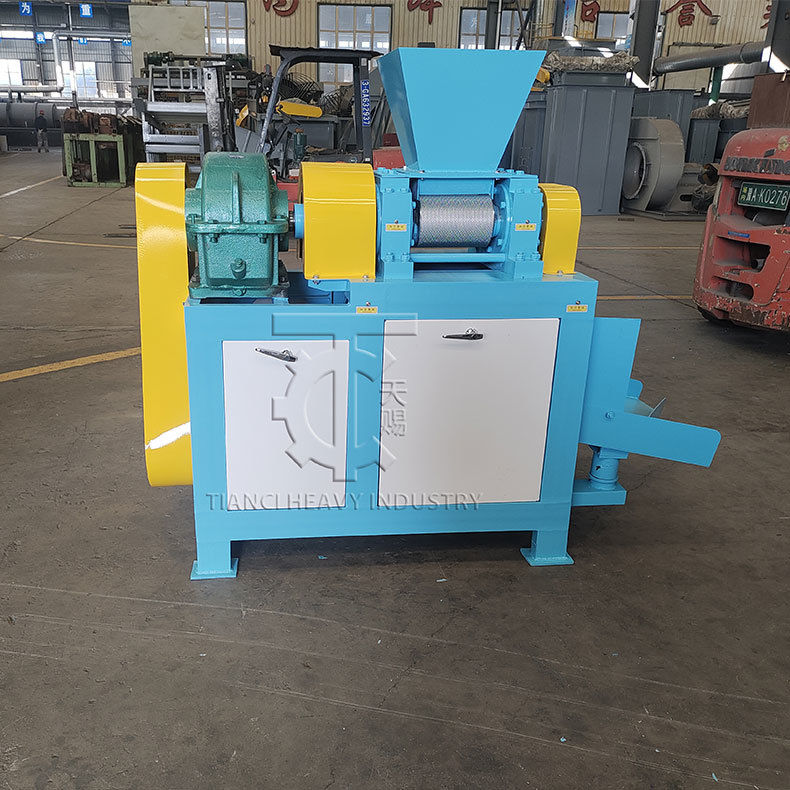 granüler humik asit gübre üretim hattı ekipmanları için humik asit yuvarlak pres granulatörü