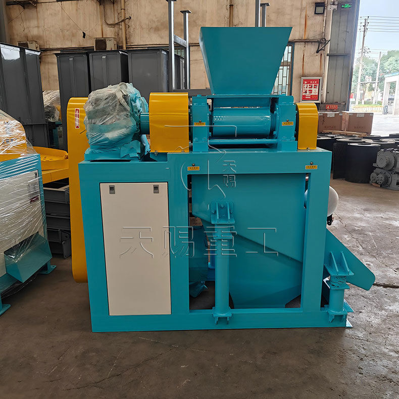 granüler humik asit gübre üretim hattı ekipmanları için humik asit yuvarlak pres granulatörü