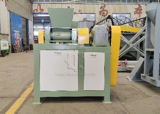 Organik gübre Fosfat gübre Kuru Granülasyon Çift Rulo Ekstrüzyon Granülatörü